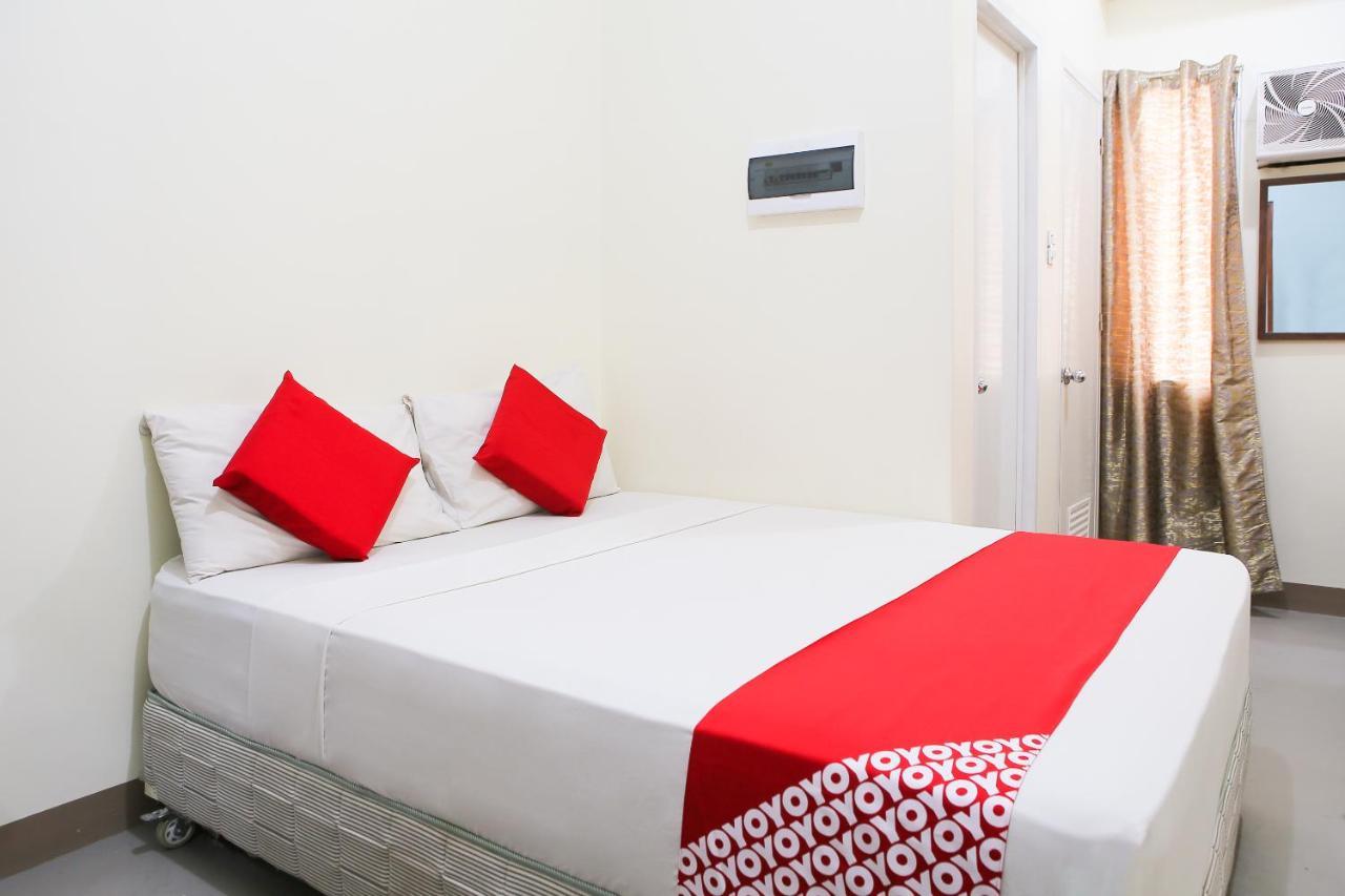 Oyo 442 Ipark Hotel Cebu Екстериор снимка