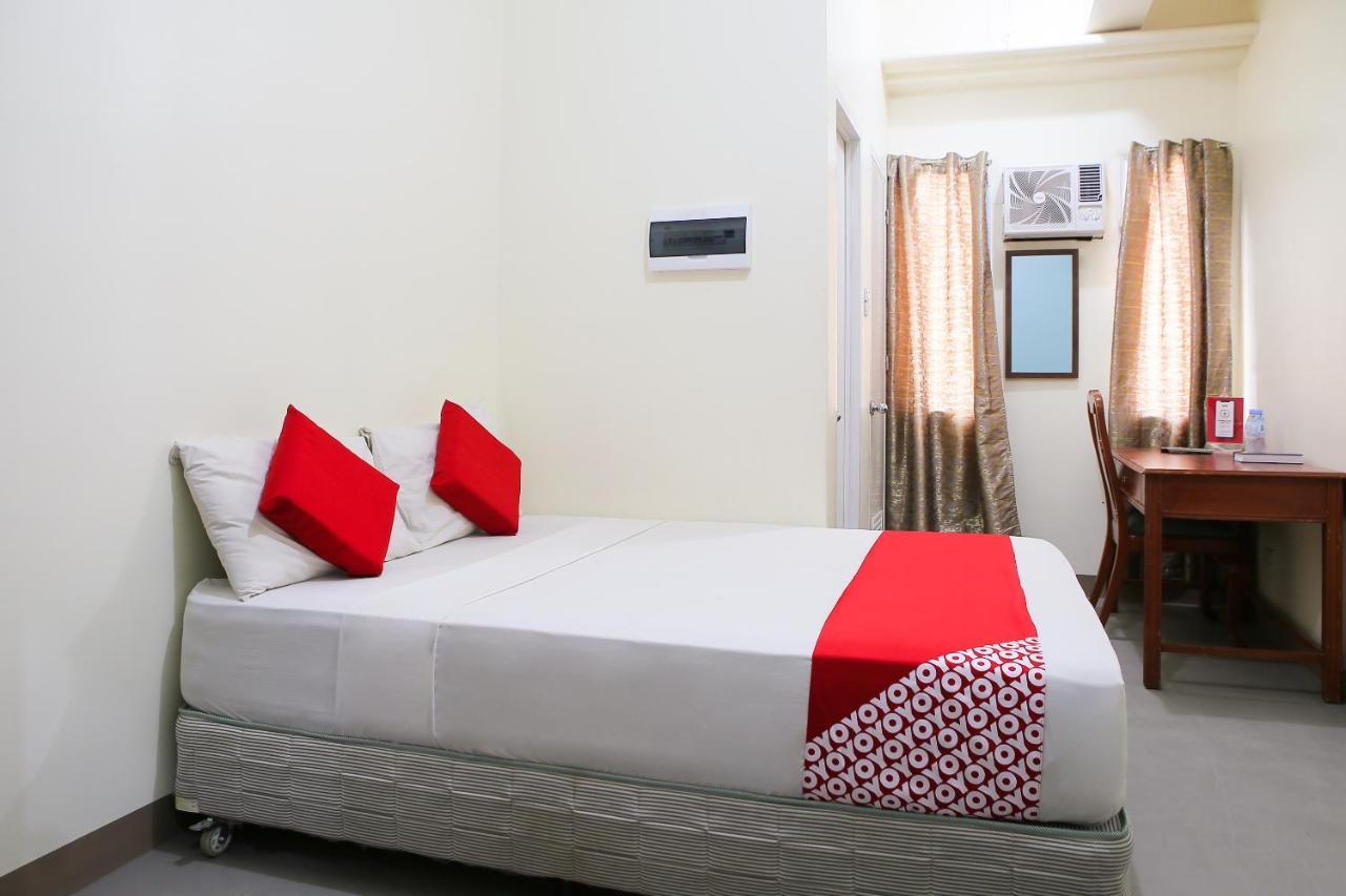 Oyo 442 Ipark Hotel Cebu Екстериор снимка