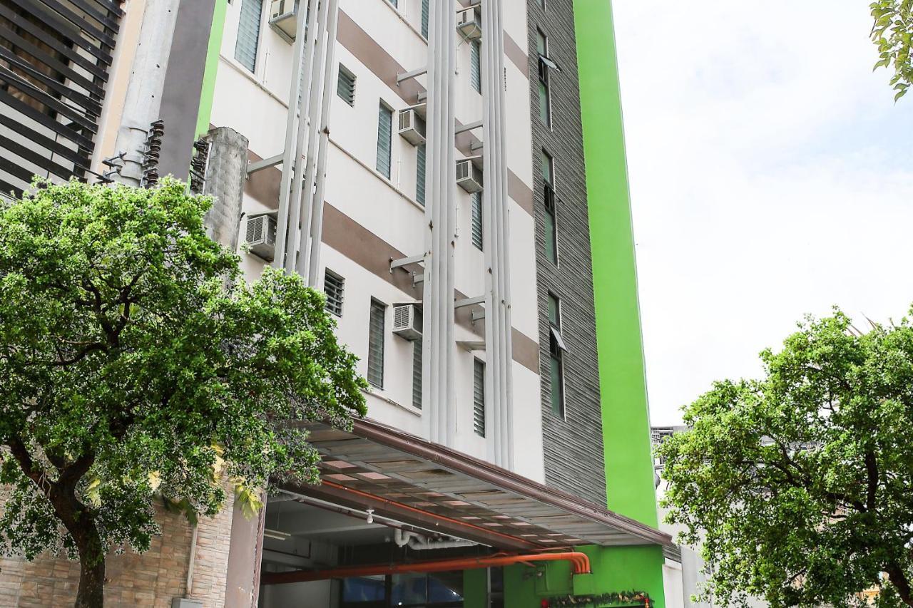 Oyo 442 Ipark Hotel Cebu Екстериор снимка